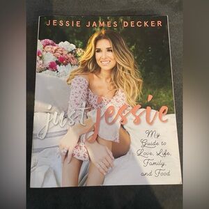 Just Jessie by Jessie James Decker